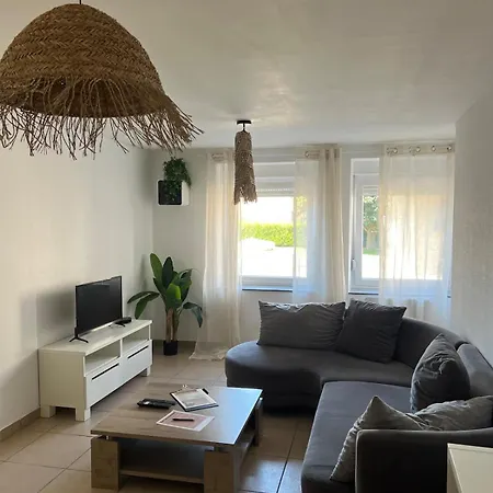 Apartment Le Familial 6 Personnes Wifi Parking