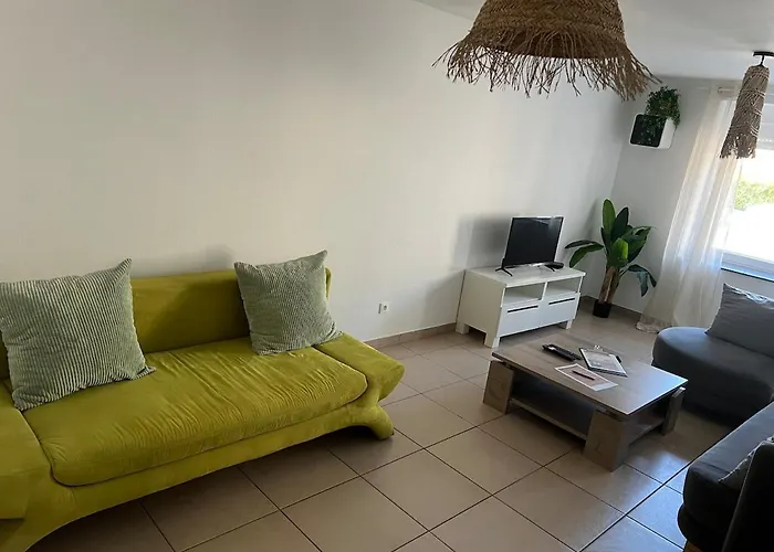 Le Familial 6 Personnes Wifi Parking Apartmán