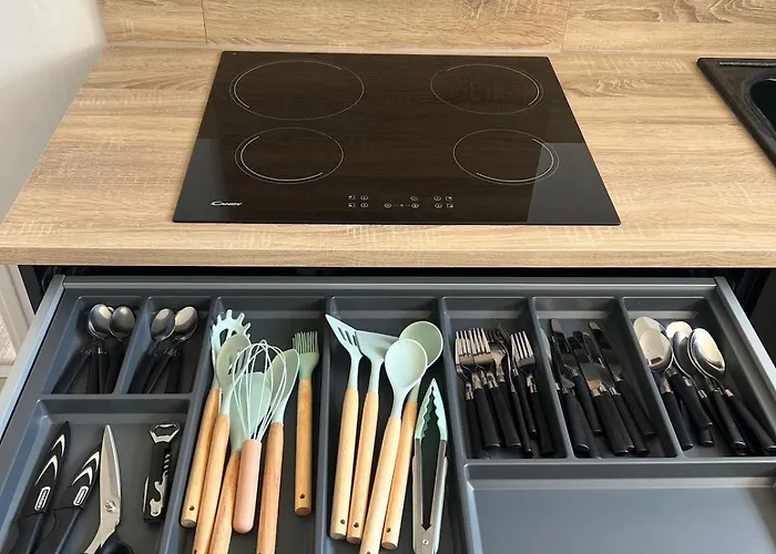 Le Familial 6 Personnes Wifi Parking Apartmán *